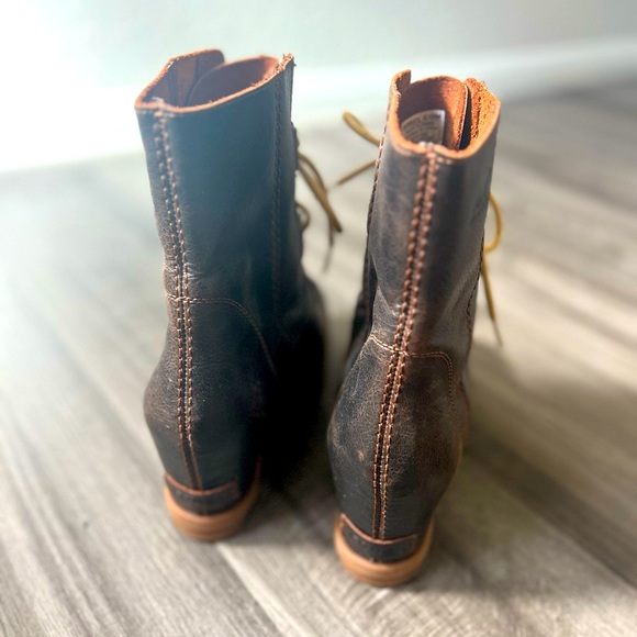 Sorel women’s Joan of Arctic wedge ll boot - Picture 2 of 4